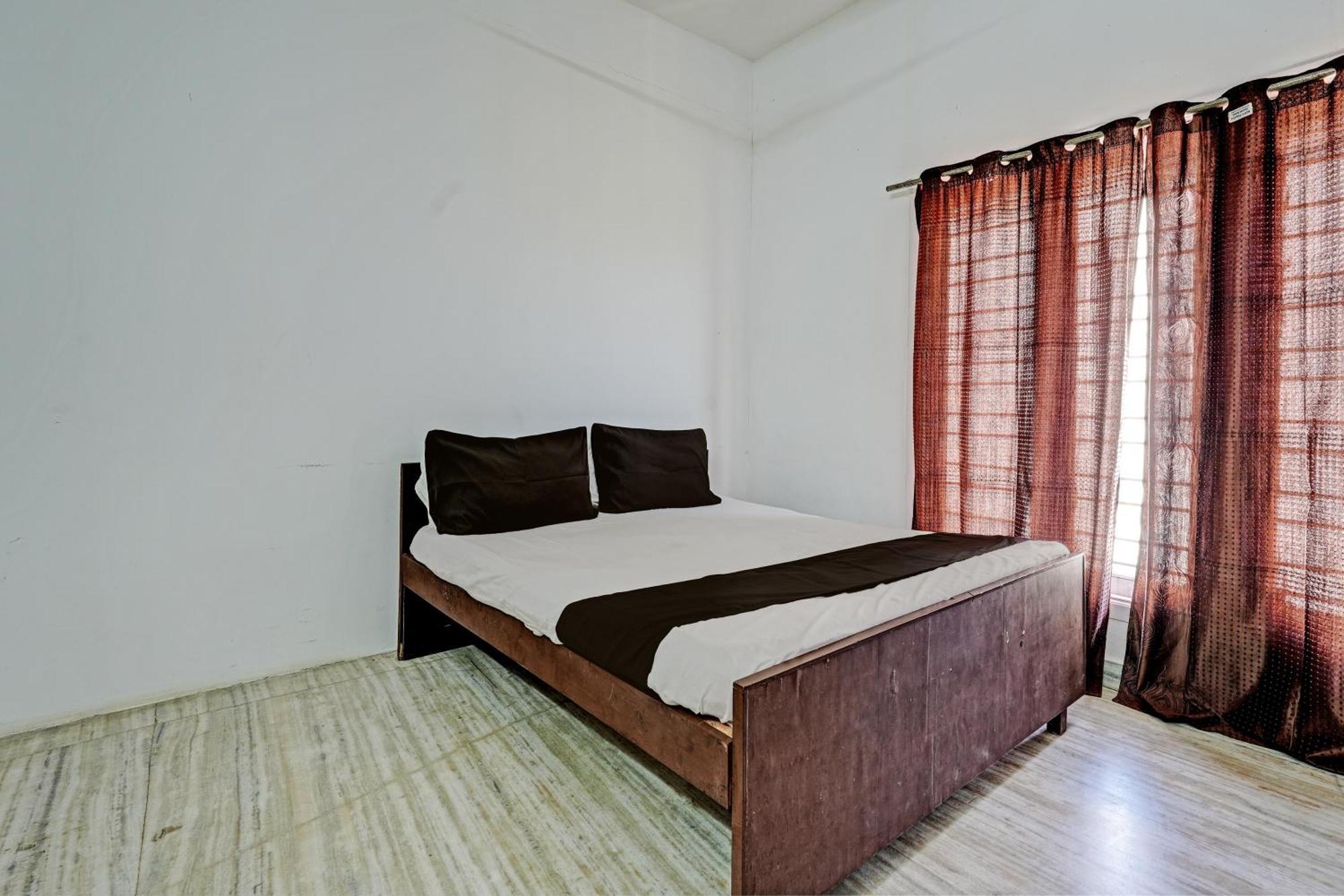 Oyo Flagship Ecr Goa Beach Resort Chennai Exterior foto